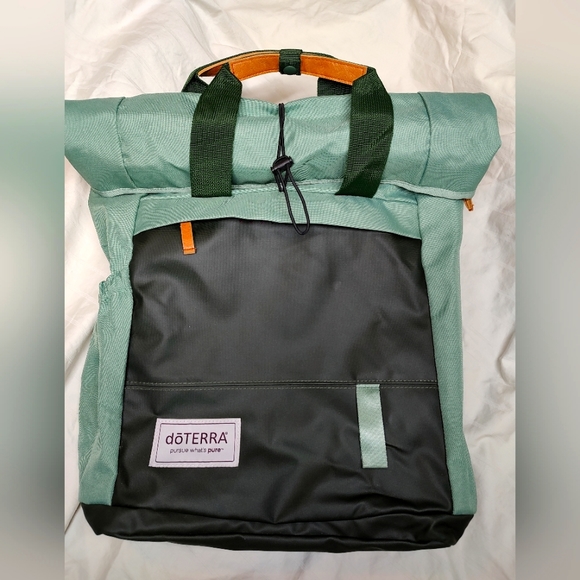 doTERRA backpack bag recycled NEW - Picture 1 of 4